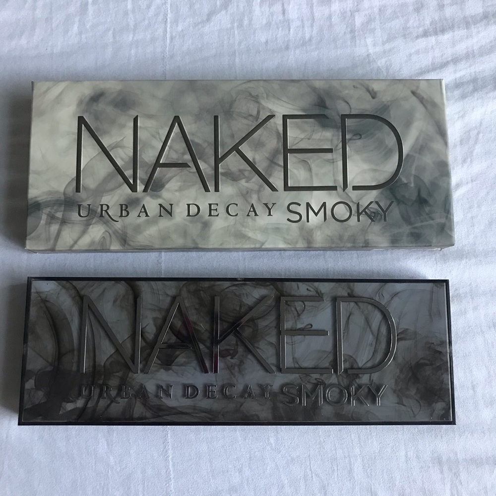 Urban Decay Naked Smokey Palette